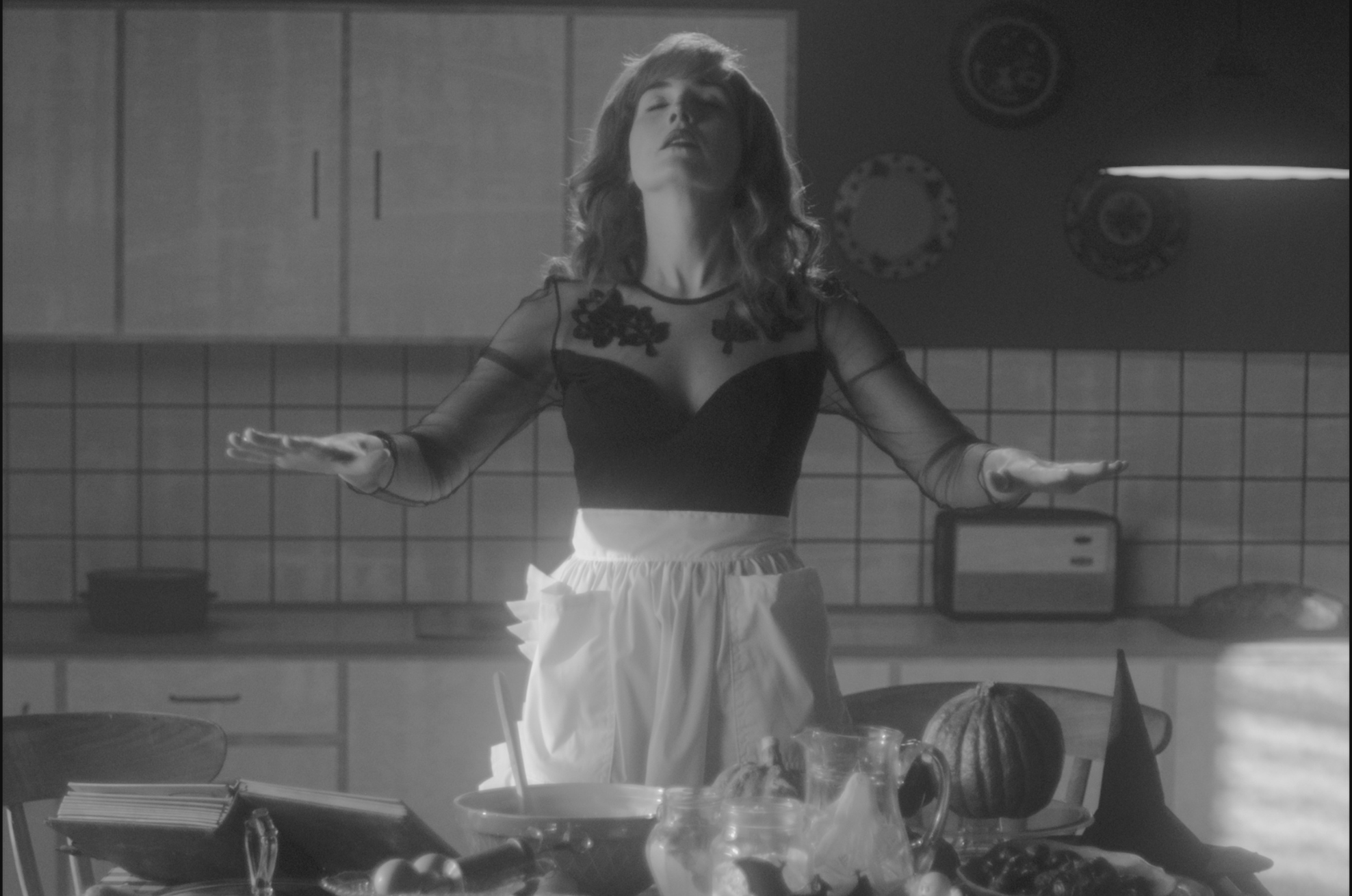 “Brujas”: un diálogo entre la psicosis posparto y la representación de la brujería