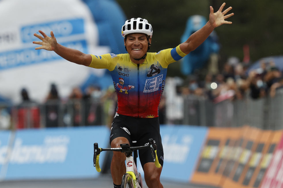 Jonathan Caicedo ganó la tercera etapa del Giro de Italia 2020