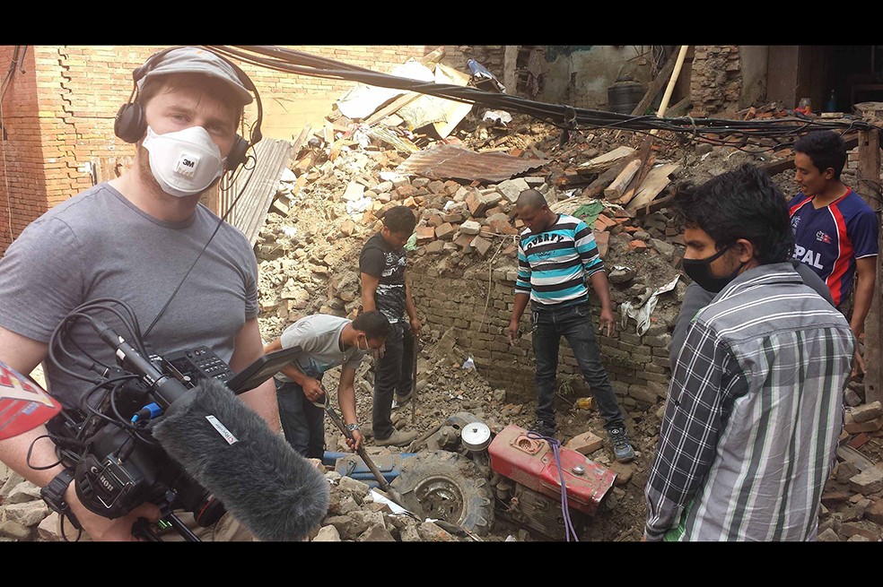 Tragedia de Nepal llega a la televisión