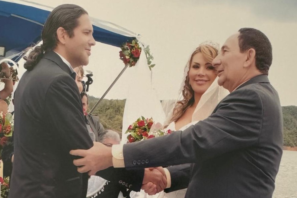 Lady Noriega y su papá.