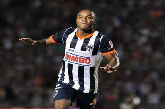 Dorlan Pabón golpeó a un compañero en entrenamiento de Monterrey