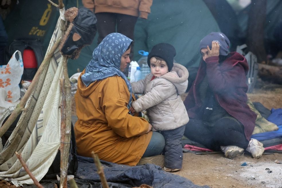 “Teníamos que beber de charcos”: los migrantes en Polonia hablan de su drama