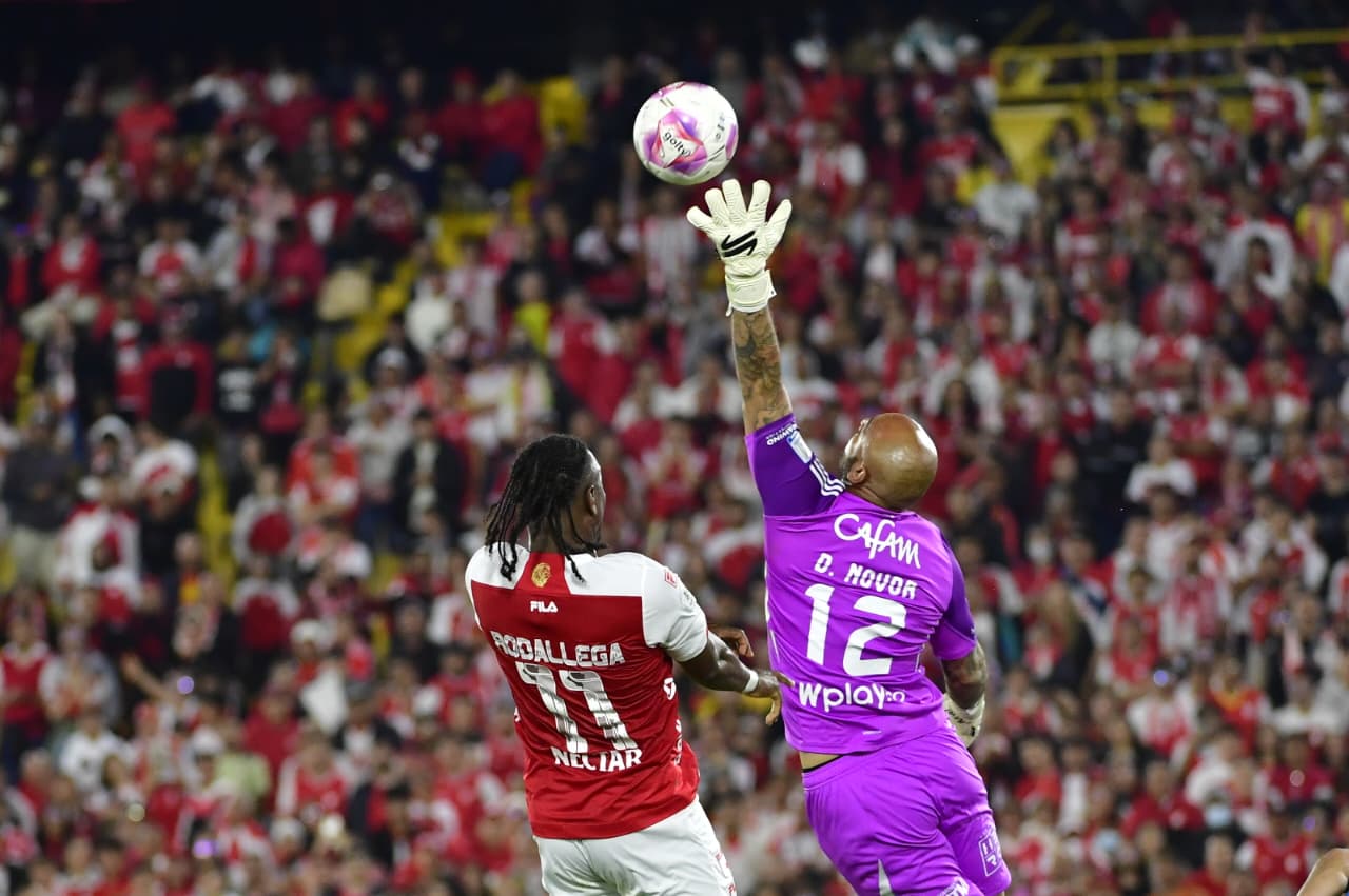 Sin embargo, en los minutos finales se tornó más intenso: ambos equipos apostaron al contraataque y a buscar el gol como fuera.