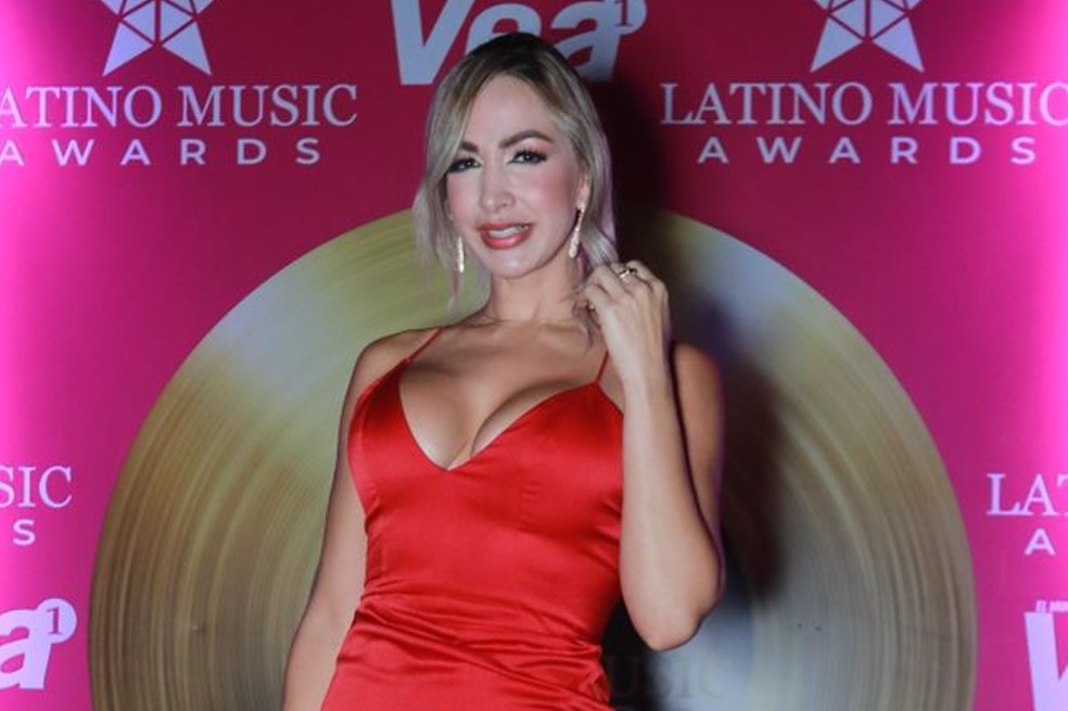 Latino Show Awards: Yeison Jiménez, Fanny Lu y más famosos en la ‘Black Carpet’