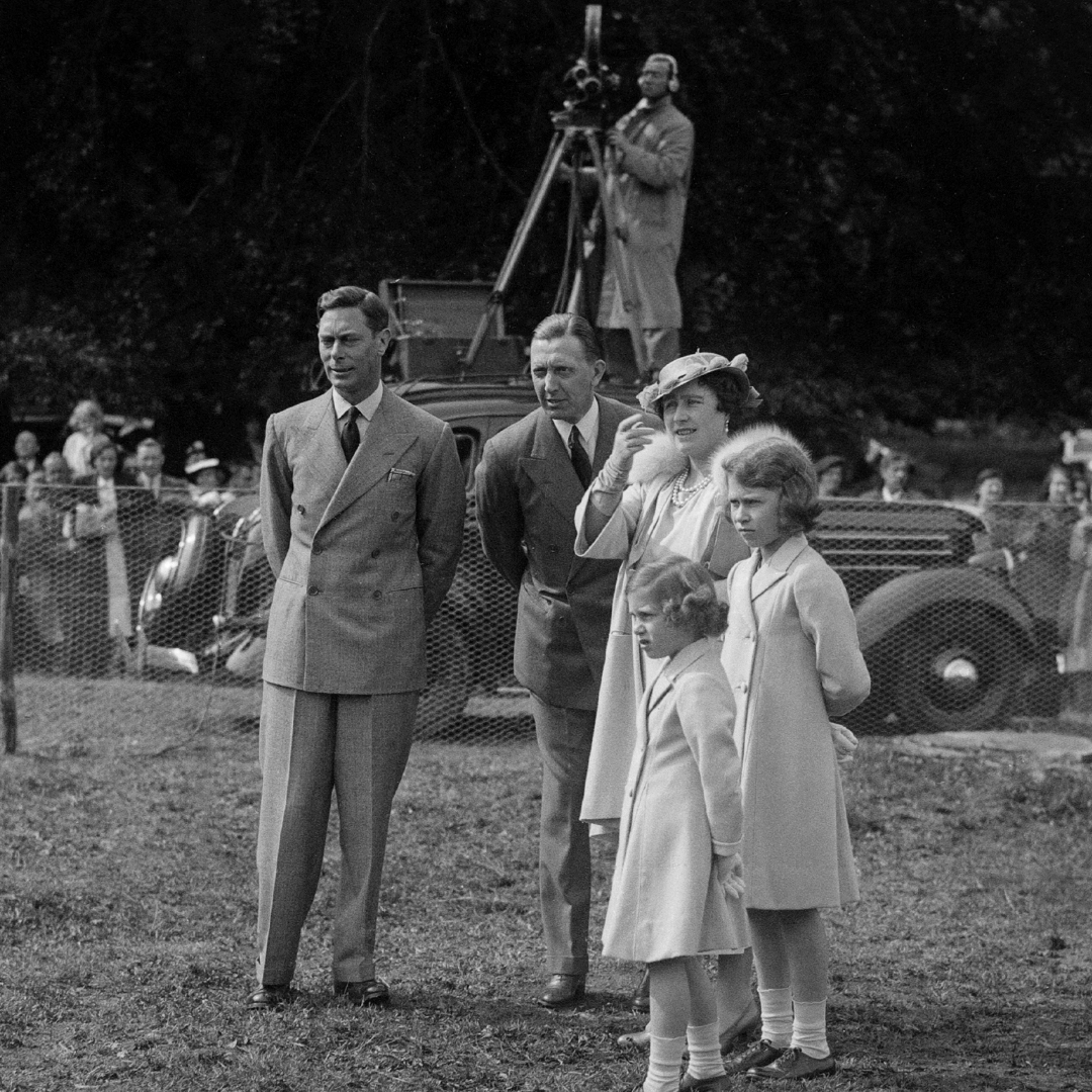 Reina Isabel: así se veía la monarca cuando era joven