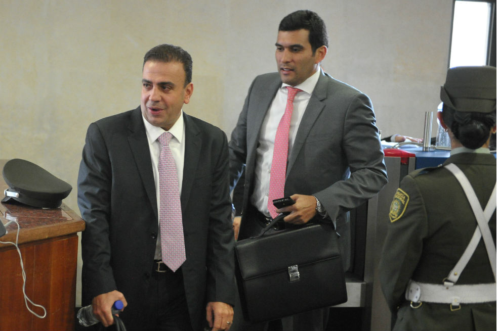 Senador Musa Besaile es enviado a la cárcel La Picota