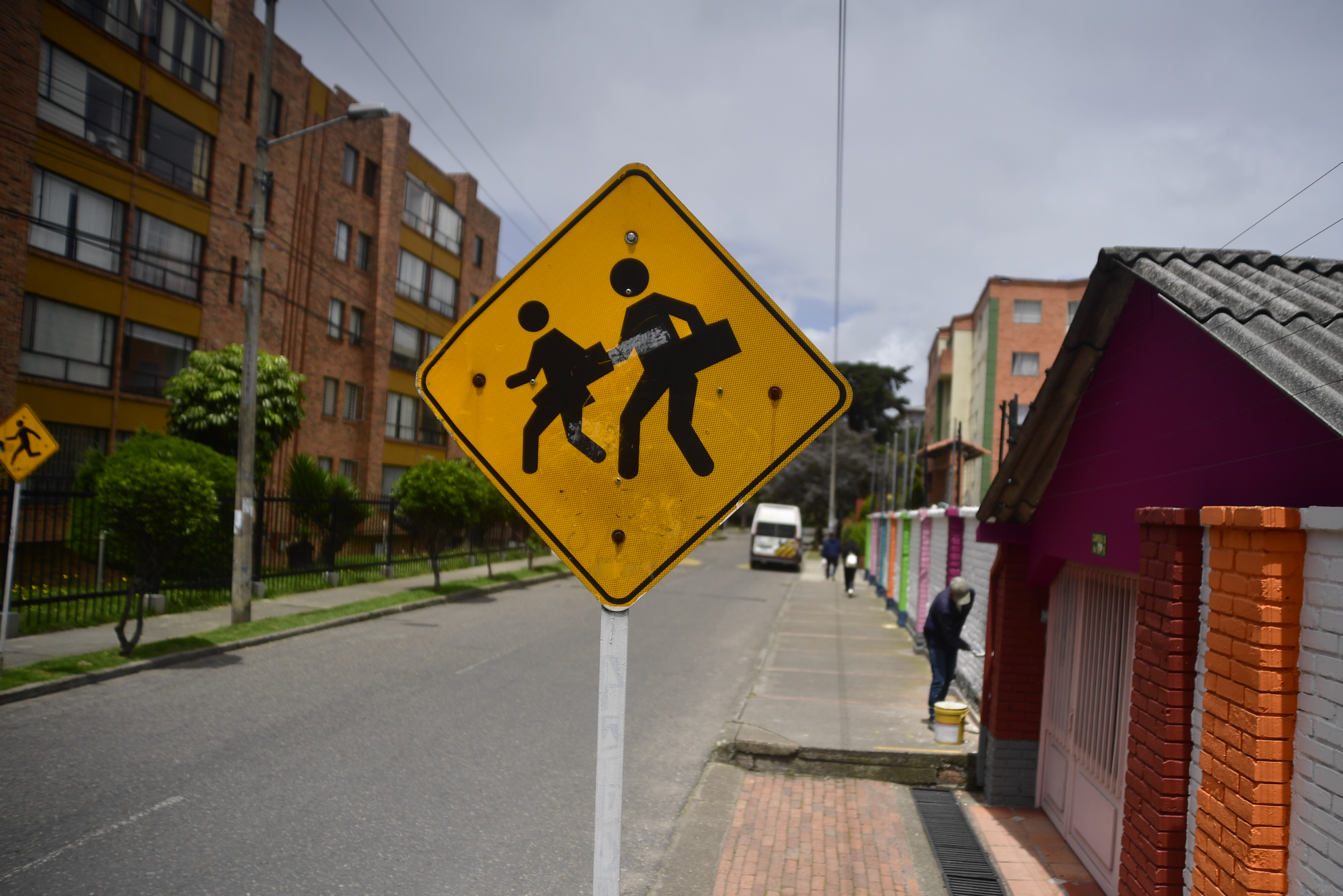 Señalización de zona escolar