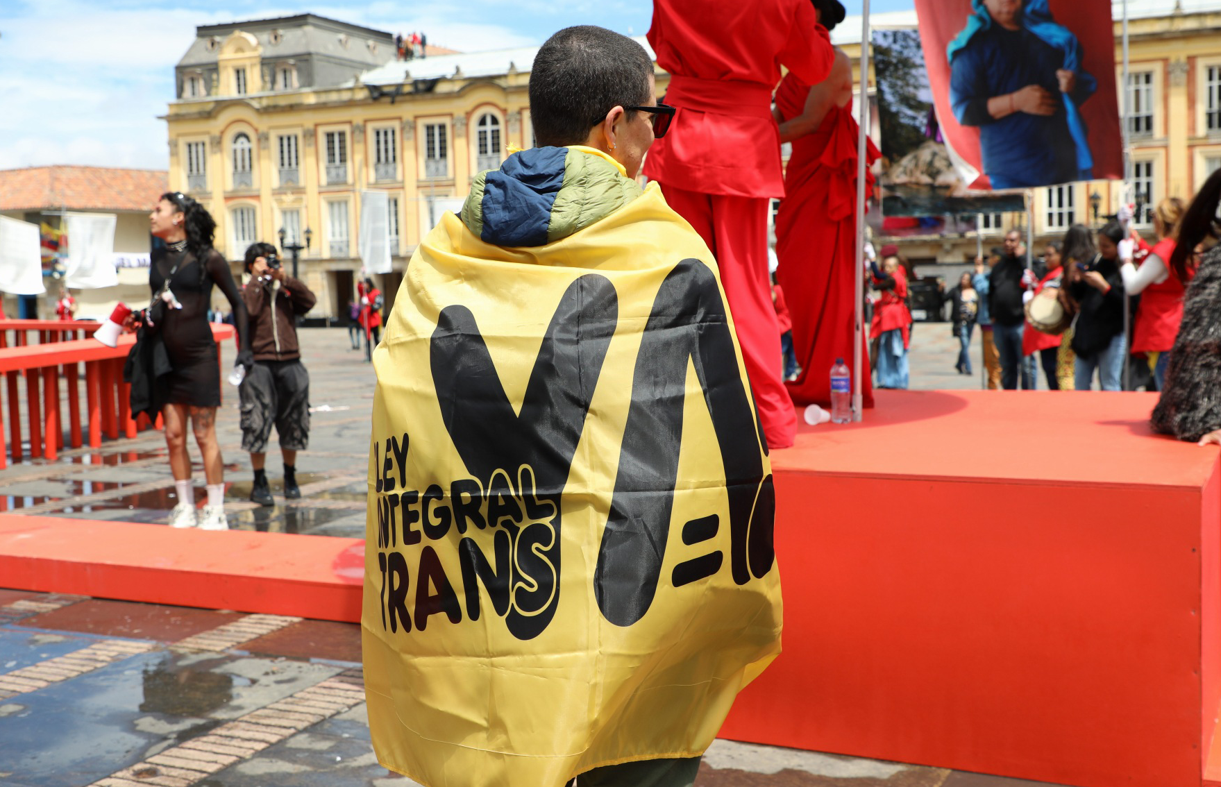La iniciativa legislativa pretende saldar una deuda histórica en la garantía de derechos para las personas con experiencia de vida trans, no binarias o con identidades de género diversas.