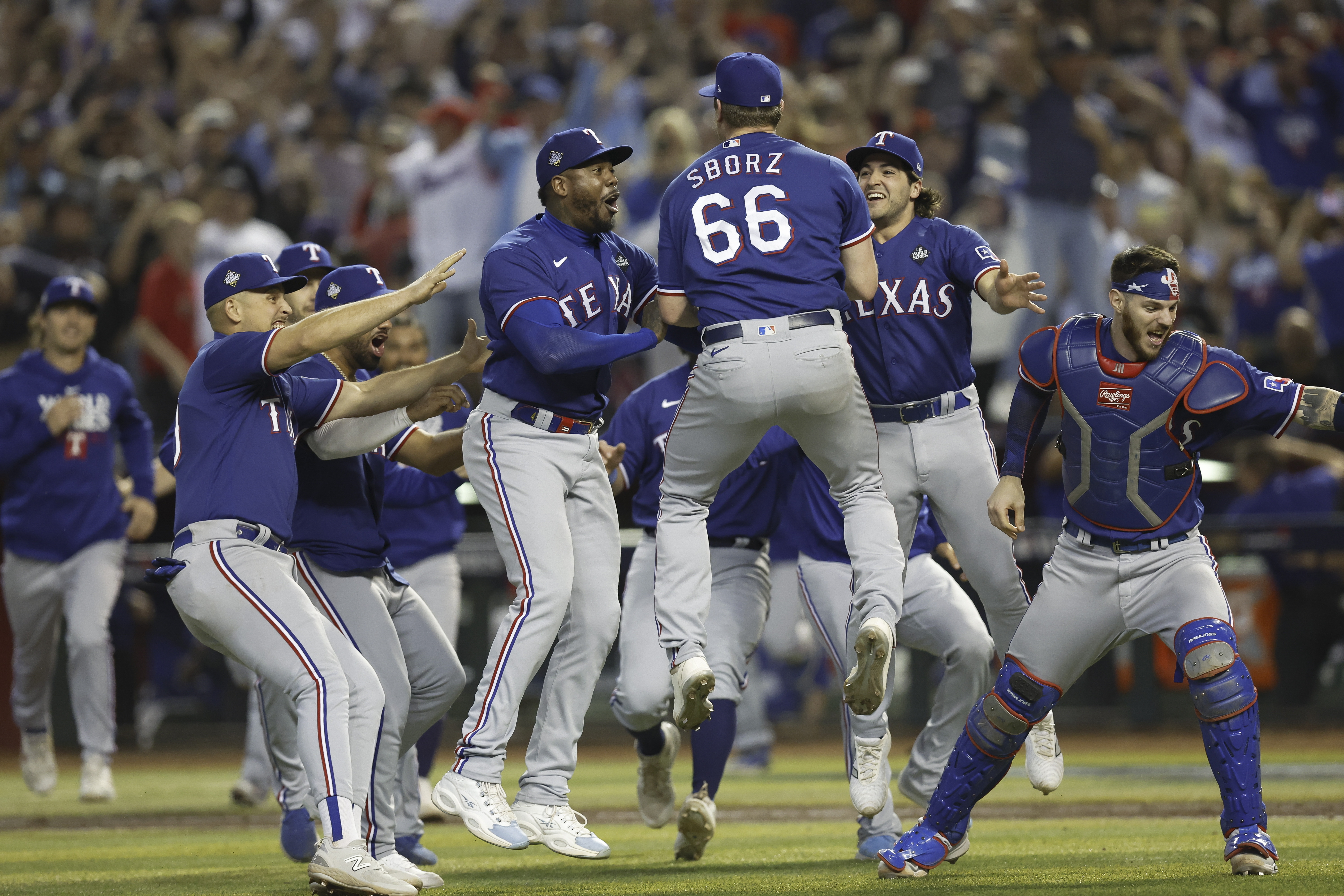 Los Vigilantes de Texas vencieron a los Cascabeles de Arizona y son campeones