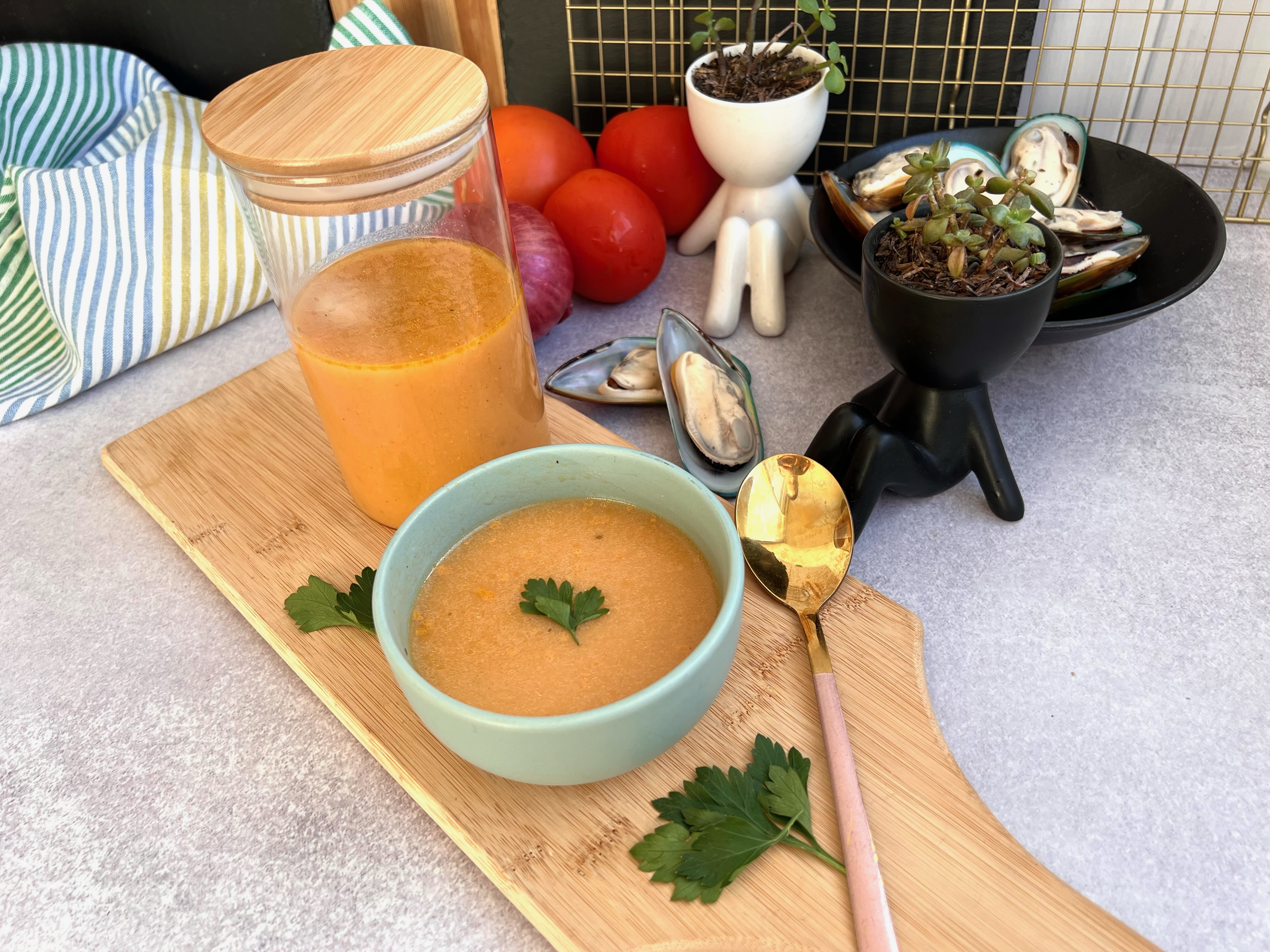 Caldo o fondo de pescado