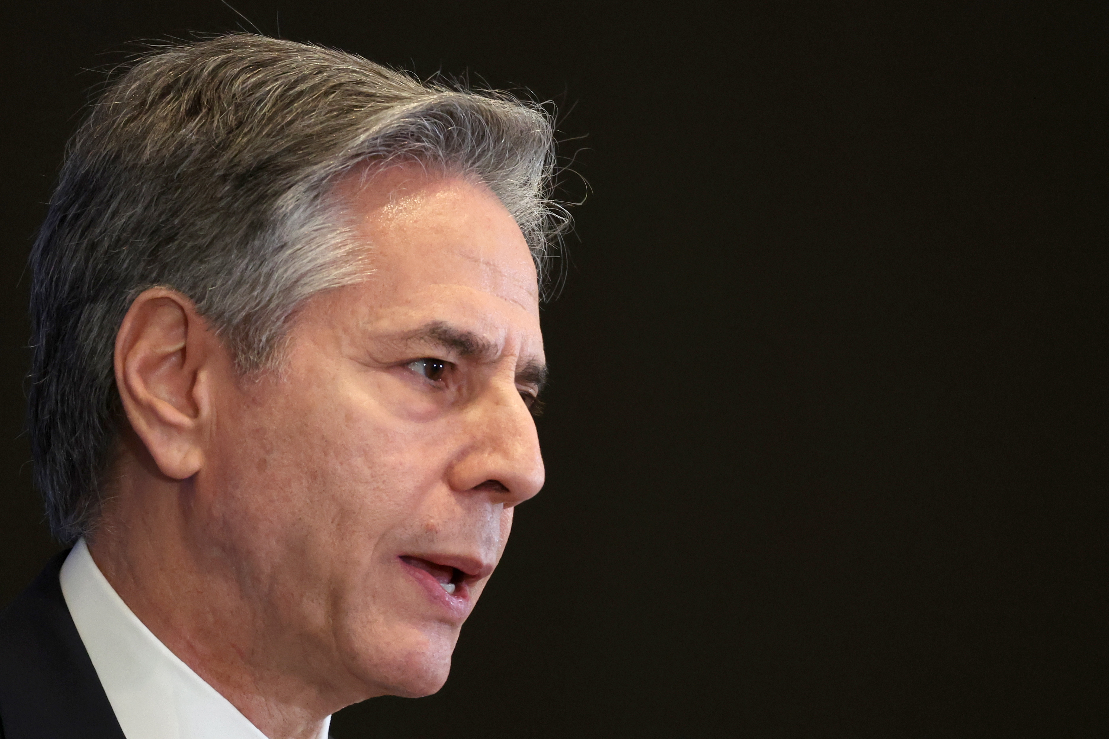 Israel no tiene “licencia para deshumanizar” a población gazatí: Antony Blinken