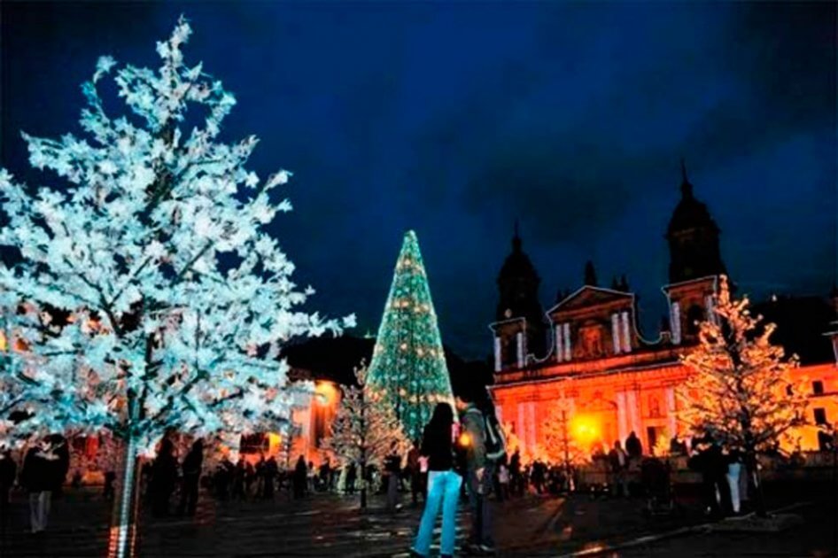 El parque Simón Bolívar se prepara para la Noche de Velitas