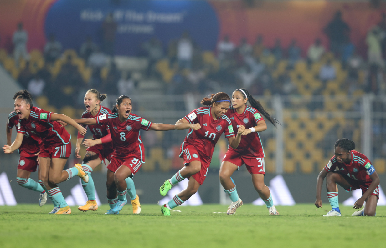 Video: la atajada de Luisa Agudelo que clasificó a Colombia a la final del mundial