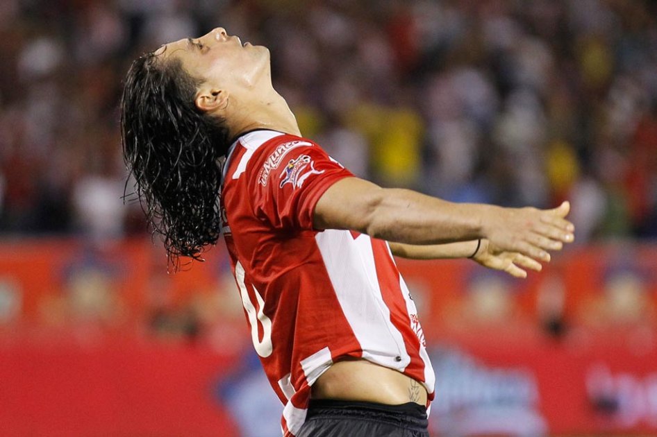 Júnior vence 4-3 al Patriotas en emocionante partido