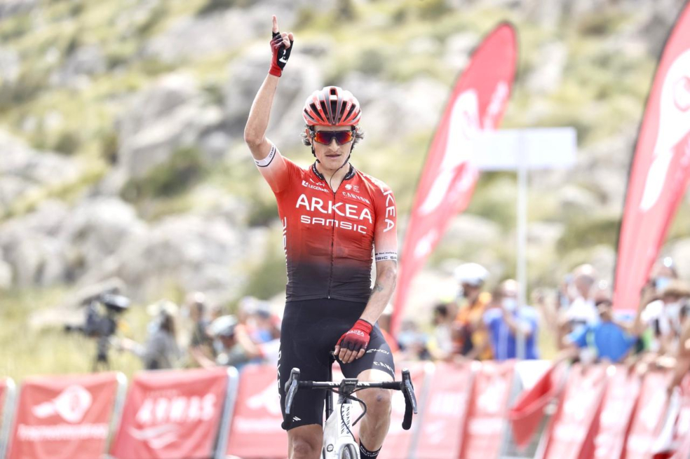 Winner Anacona renovó su contrato con el Arkéa Samsic