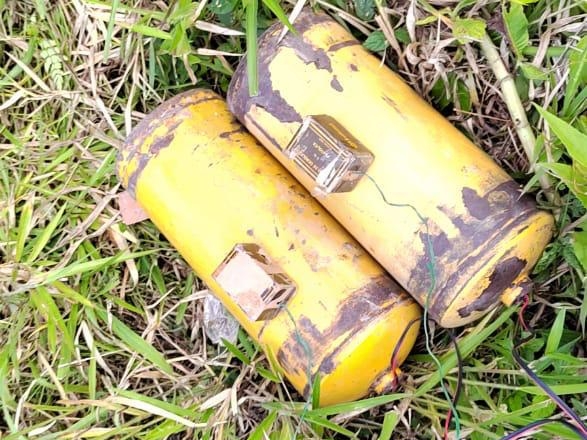Ejército detona dos cilindros bomba en Guayabetal, Cundinamarca