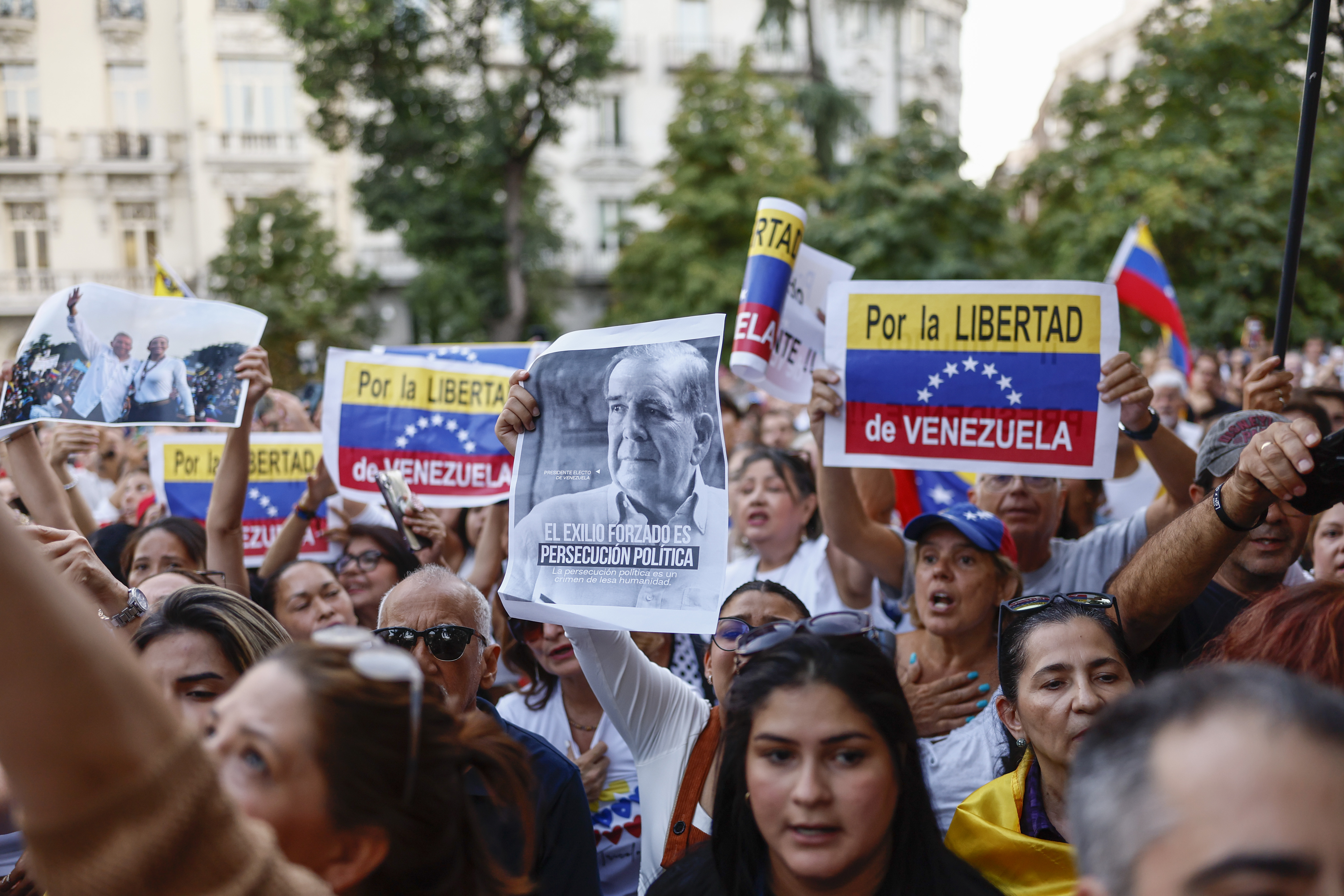 Venezuela: “No permitiremos ninguna acción injerencista del Gobierno de España”