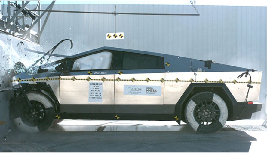 Tesla Cybertruck se corona con cinco estrellas en seguridad tras pruebas de NHTSA