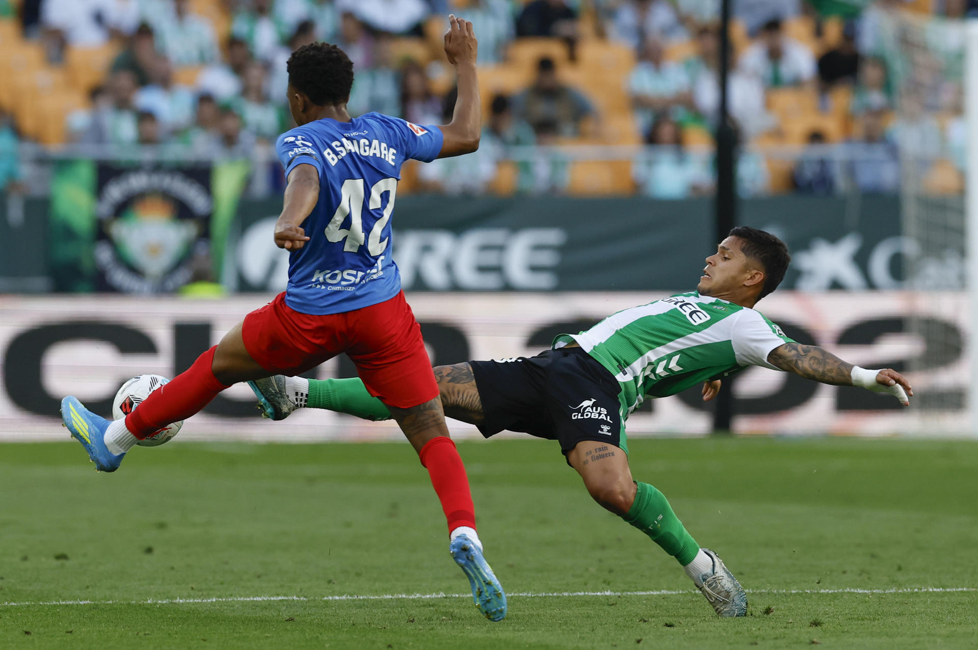 Otra vez Juan Camilo ‘El Cucho’ Hernández, mire el nuevo gol del colombiano: video