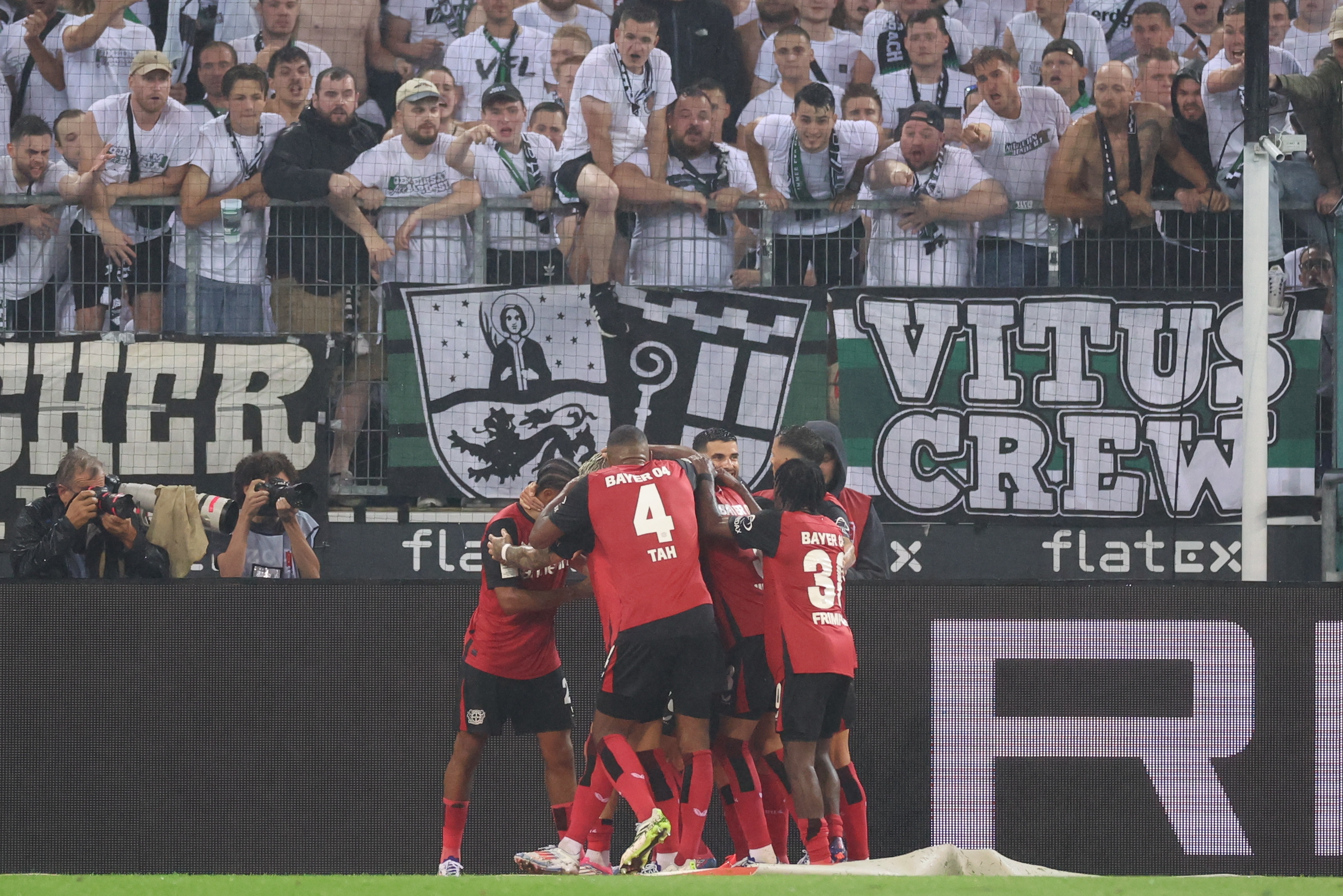 Vea la increíble remontada de Leverkusen en el arranque de la Bundesliga: video