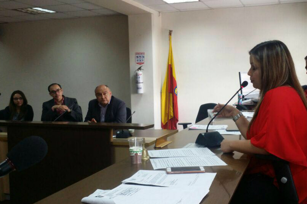 “Es una medida arbitraria y absurda”: alcaldesa de Engativá sobre suspensión de tres meses