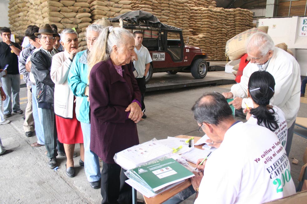 El Comité Directivo de la Federación de Cafeteros acordó que las elecciones se harán únicamente con voto presencial.  / Cortesía La Patria