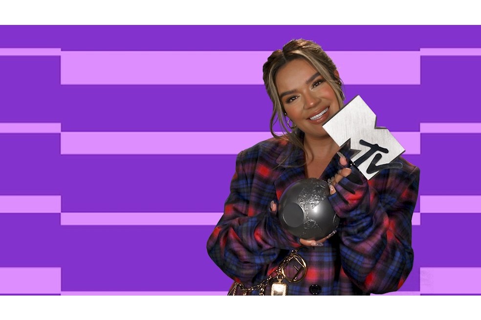 ¿Tusa de Karol G superó a Thriller de Michael Jackson?
