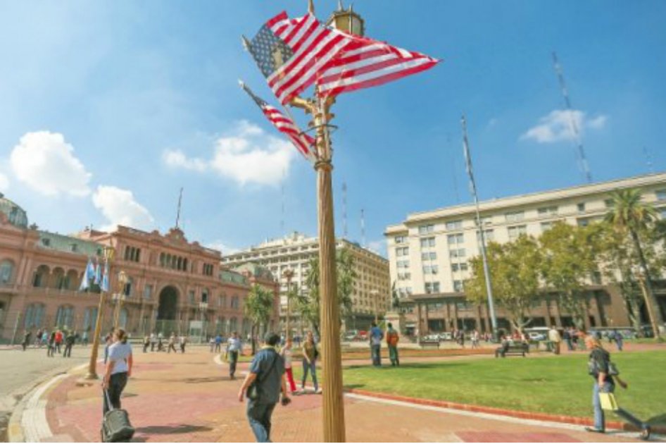 Obama reabre las puertas de Argentina… y las heridas