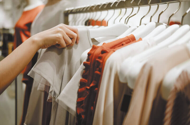 ¿La moda rápida, “fast fashion”, tiene los días contados? Europa apuesta a que sí