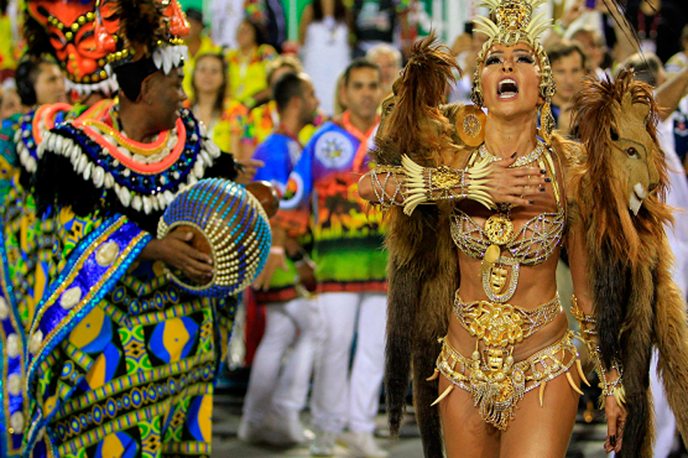 El samba, ritmo que vistió de color a Brasil, es motivo de homenaje en Río