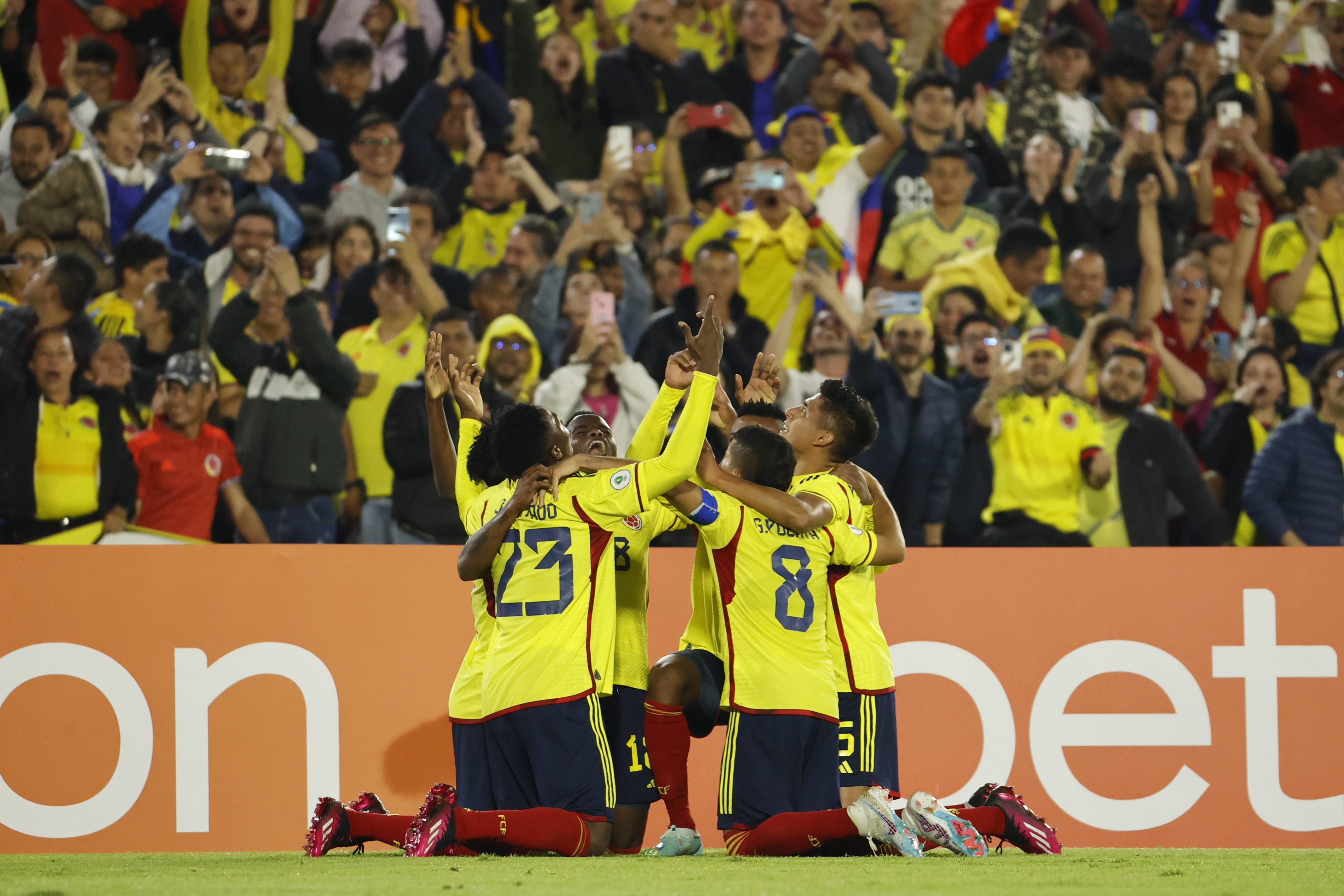 Ocho jugadores colombianos entre las mayores promesas del fútbol mundial