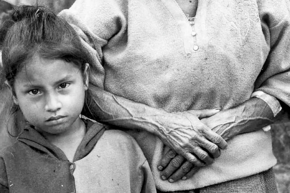 Una conversación inédita entre Farc, Auc y gobierno