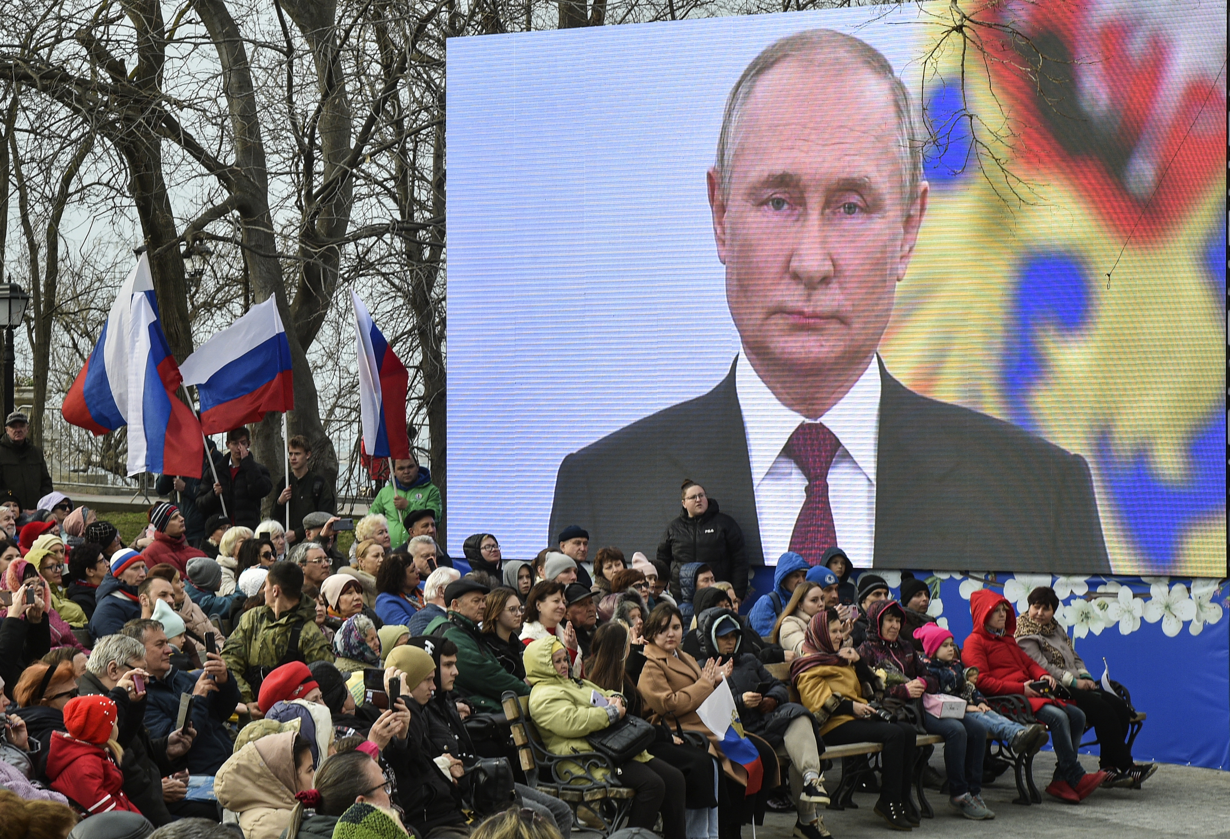 Cartas de Ucrania: Los tártaros de Crimea bajo la ocupación