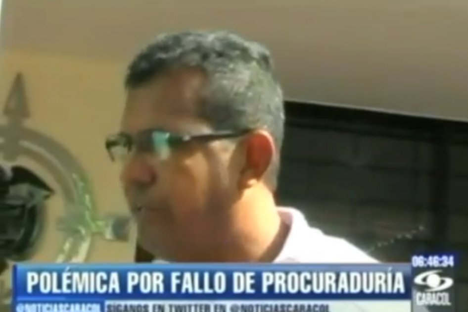 Polémica por destitución de docente acusado de abuso