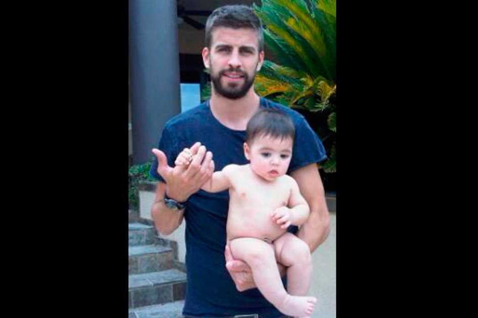 Shakira y Piqué disfrutan sus primeras vacaciones familiares