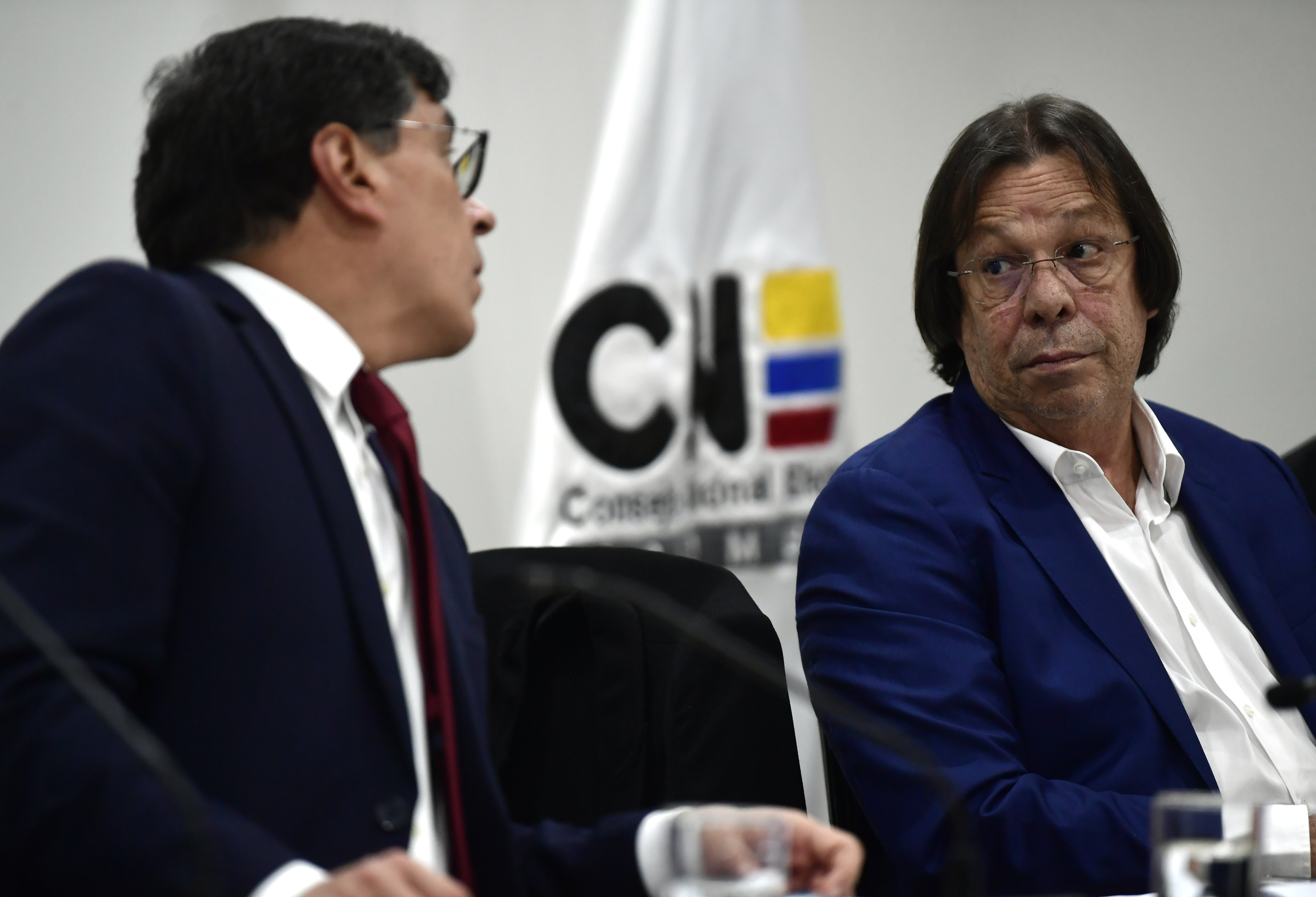 Magia o democracia