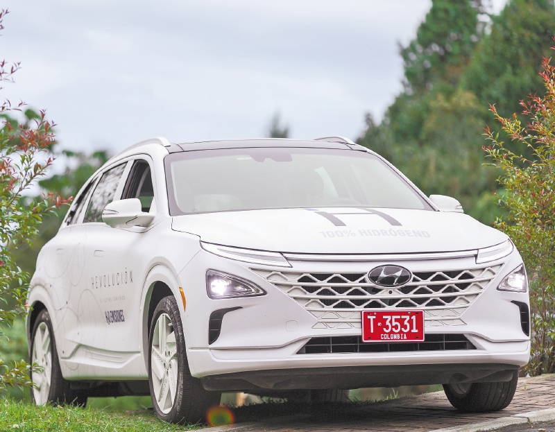 La historia detrás del primer carro impulsado con hidrógeno en Colombia