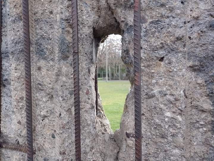 El memorial de Bernauer Strasse ejemplifica la división y la reunificación de la capital alemana