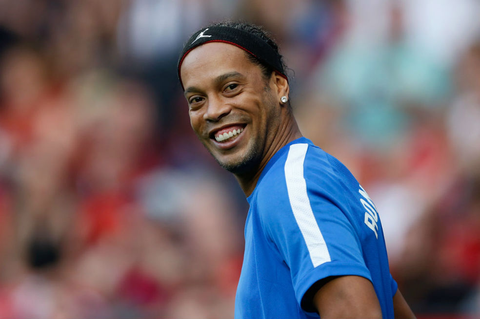 Ronaldinho verá el debut de Colombia en la Copa América en Bogotá