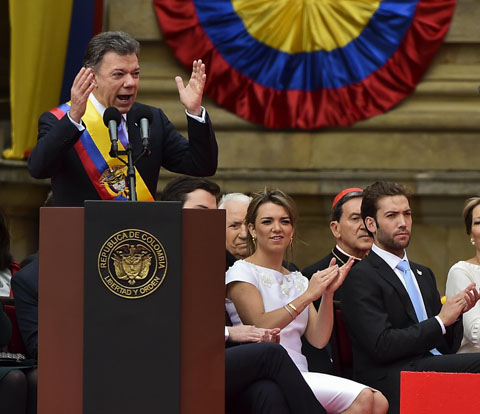 ‘Colombia pide actos de paz’