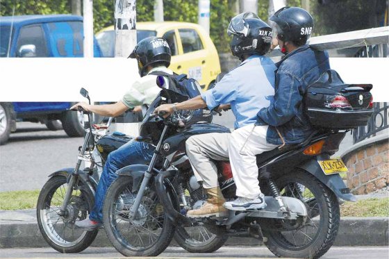 Desde este martes ya pueden circular motos con parrillero hombre en Pereira
