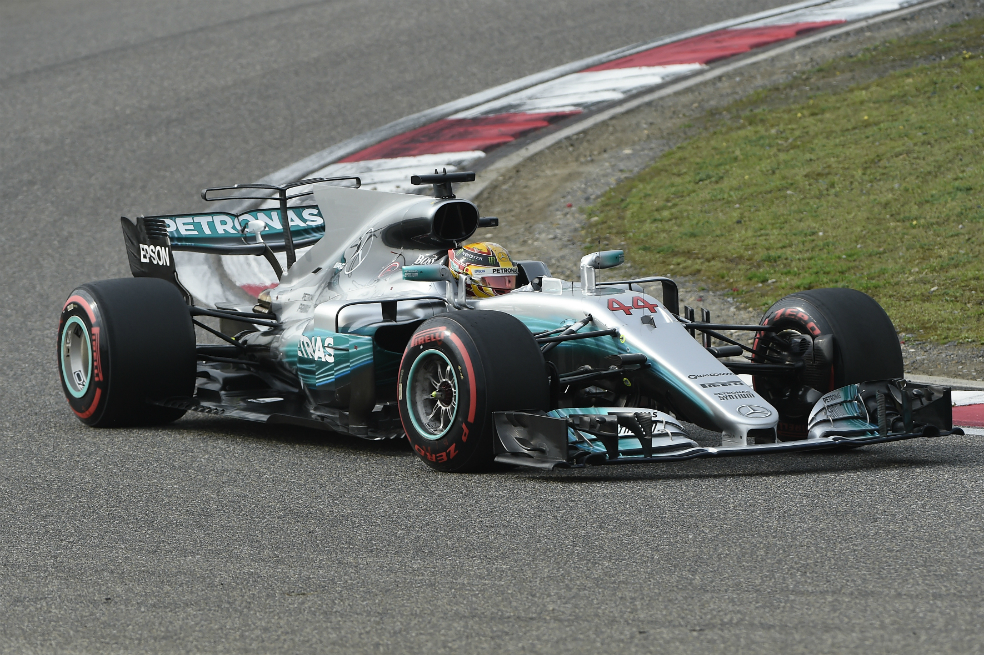 Hamilton se lleva la pole en el Gran Premio de China de F1
