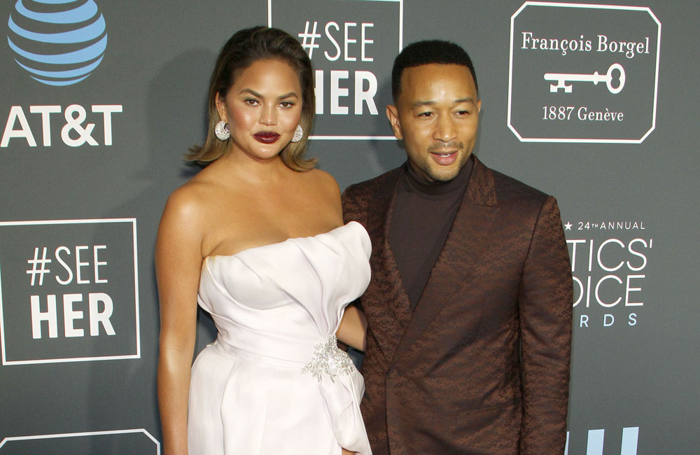 Chrissy Teigen y John Legend pierden a su bebé