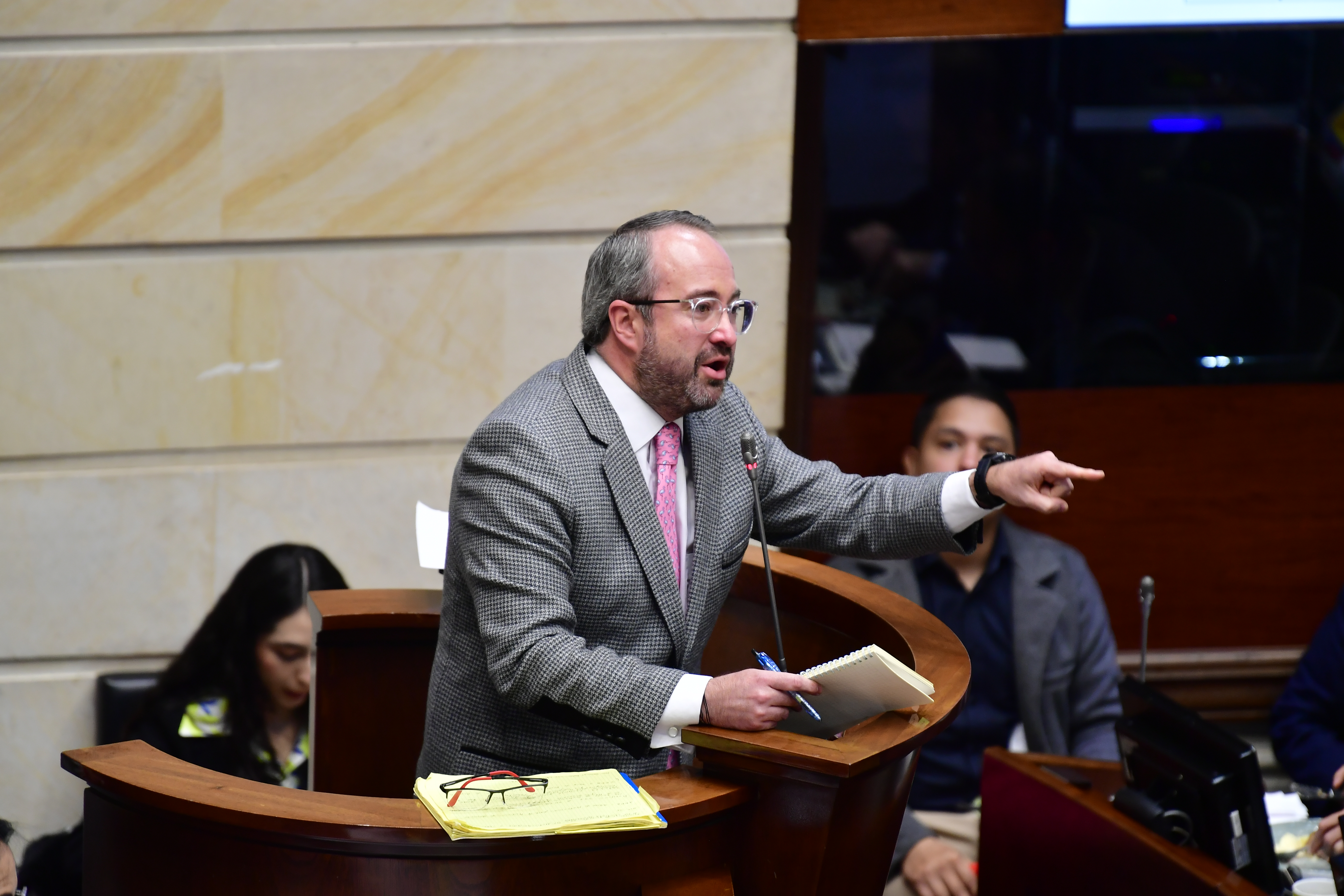 Corte Suprema condenó a 23 años de cárcel al senador del Centro Democrático Ciro  Ramírez | EL ESPECTADOR
