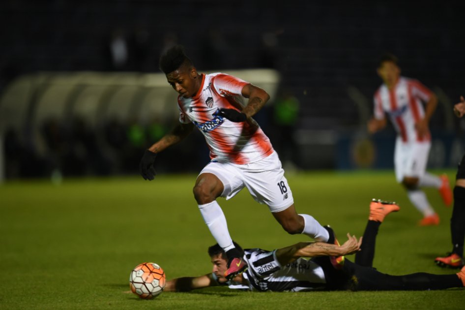 Júnior, a clasificar en Barranquilla en la Copa Sudamericana