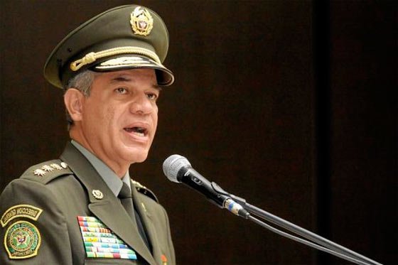 Única forma que Farc sigan con vida es sentados en mesa de diálogo: Policía