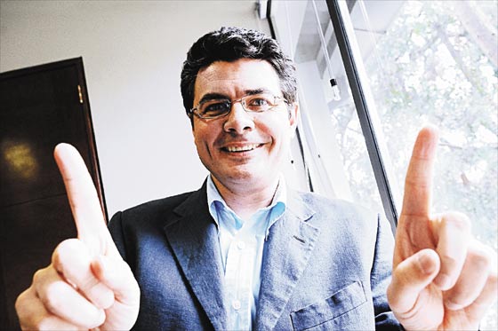Alejandro Gaviria sería el nuevo Minsalud
