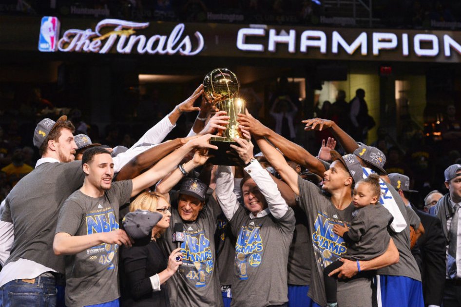 Los Warriors celebran el campeonato de la NBA. Foto: AFP