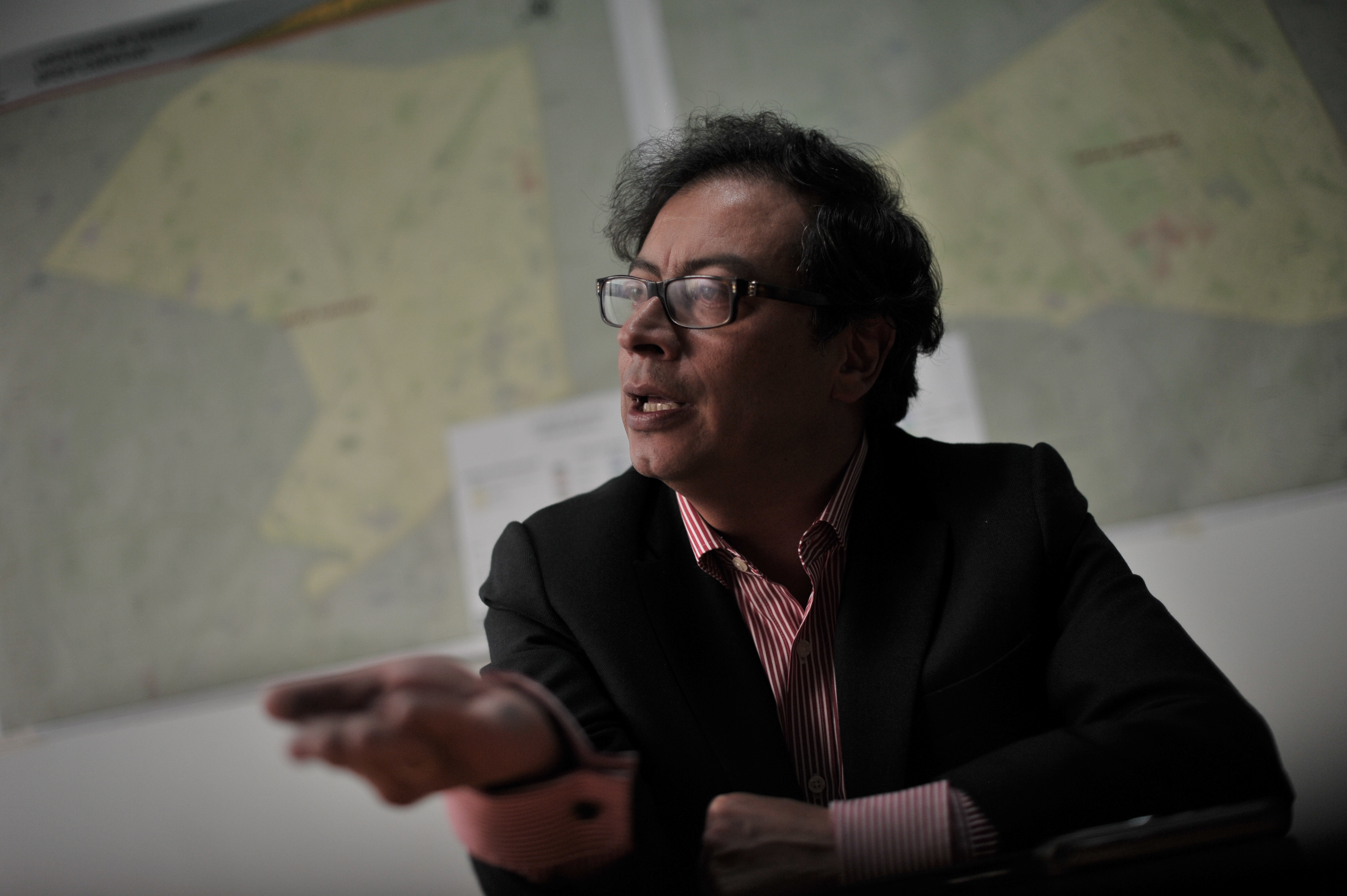 Club de Medellín cancela reunión de uno de sus socios con Gustavo Petro
