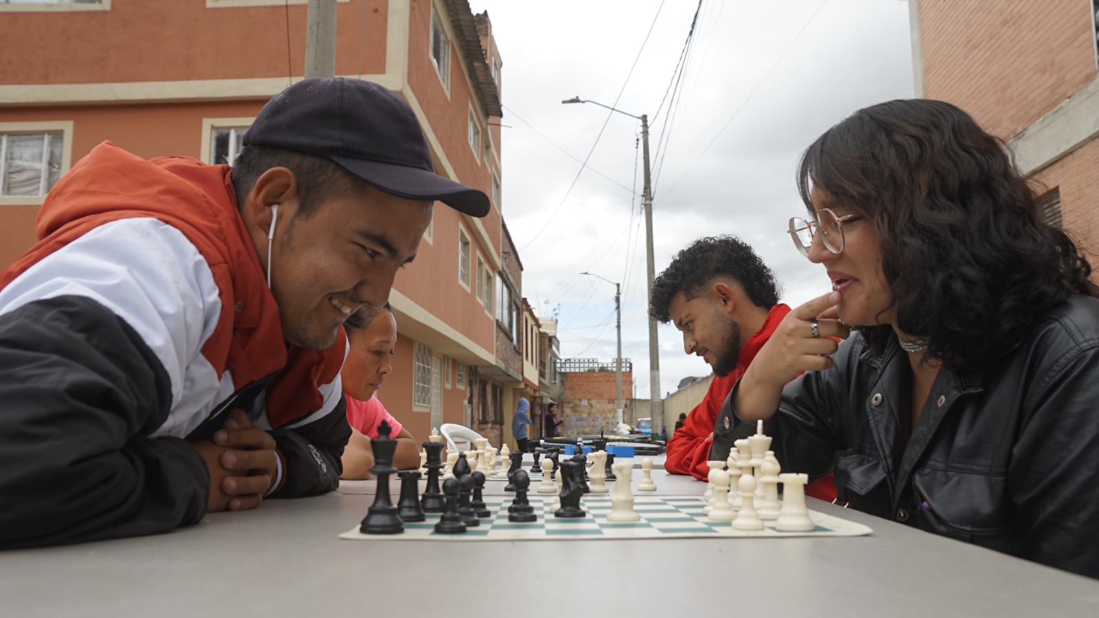 El Instituto Distrital de Recreación y Deporte (IDRD), en alianza con la Corporación El Eje Creatividades Colaborativas, realizará una nueva sesión de Megalab el próximo sábado 25 de julio en la Plaza de los Artesanos.